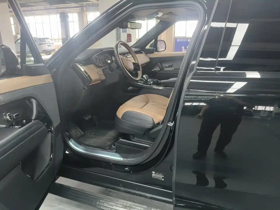 Land Rover Sport — миниатюра 5