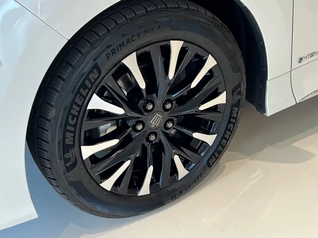 Toyota Vellfire — миниатюра 4