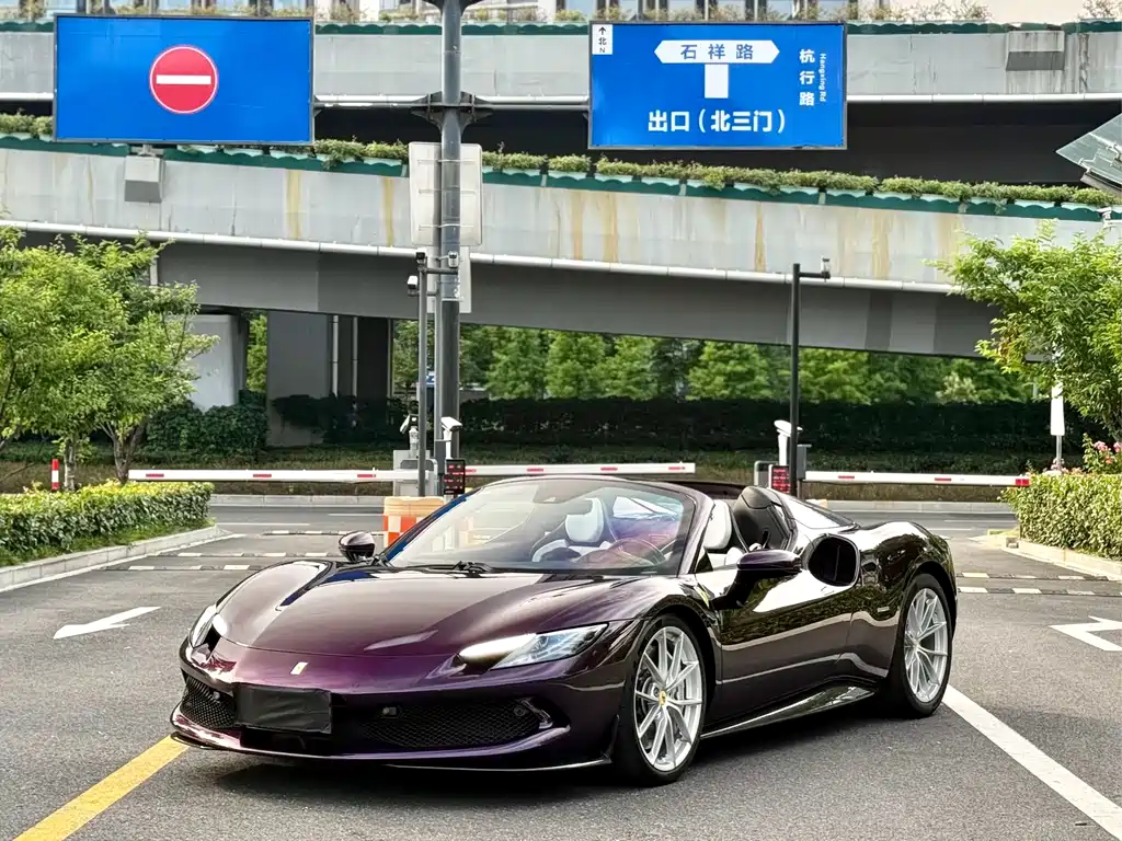 Ferrari 296 2022 3.0T V6 GTS