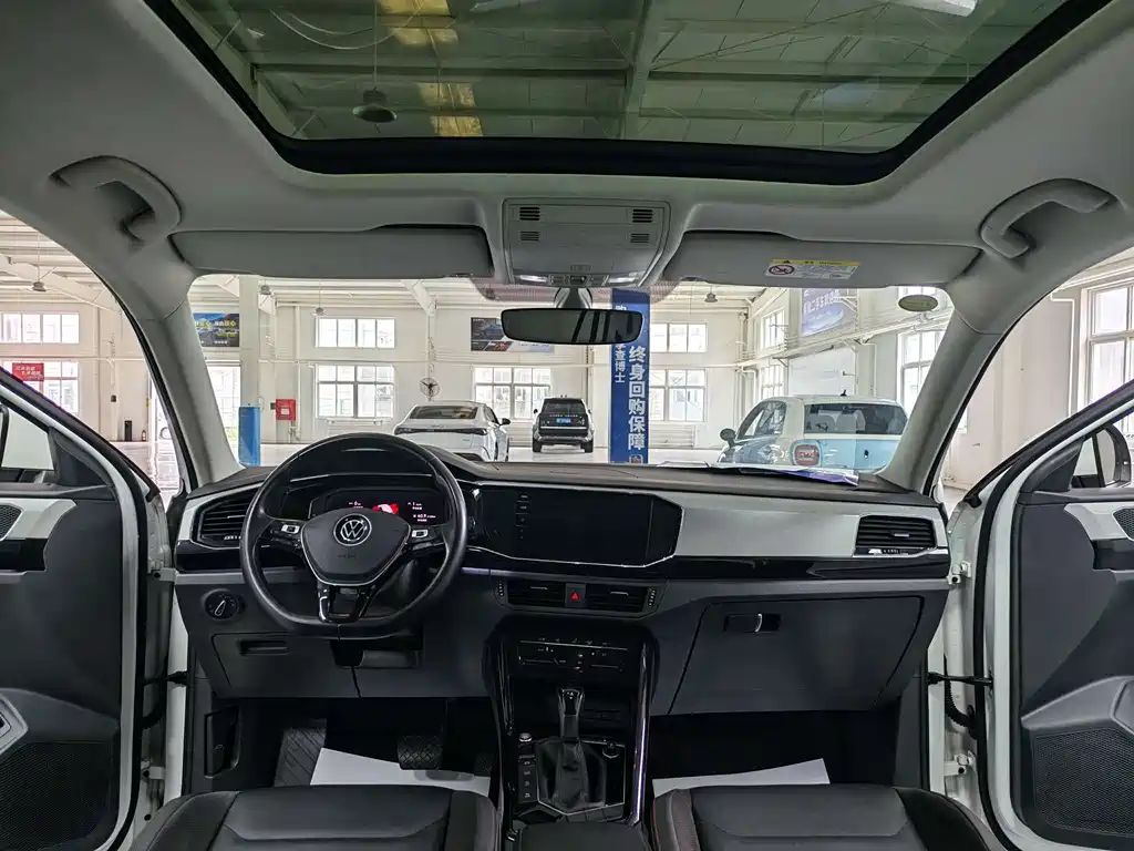 Volkswagen Tayron 2022 330TSI Luxury Smart Connect