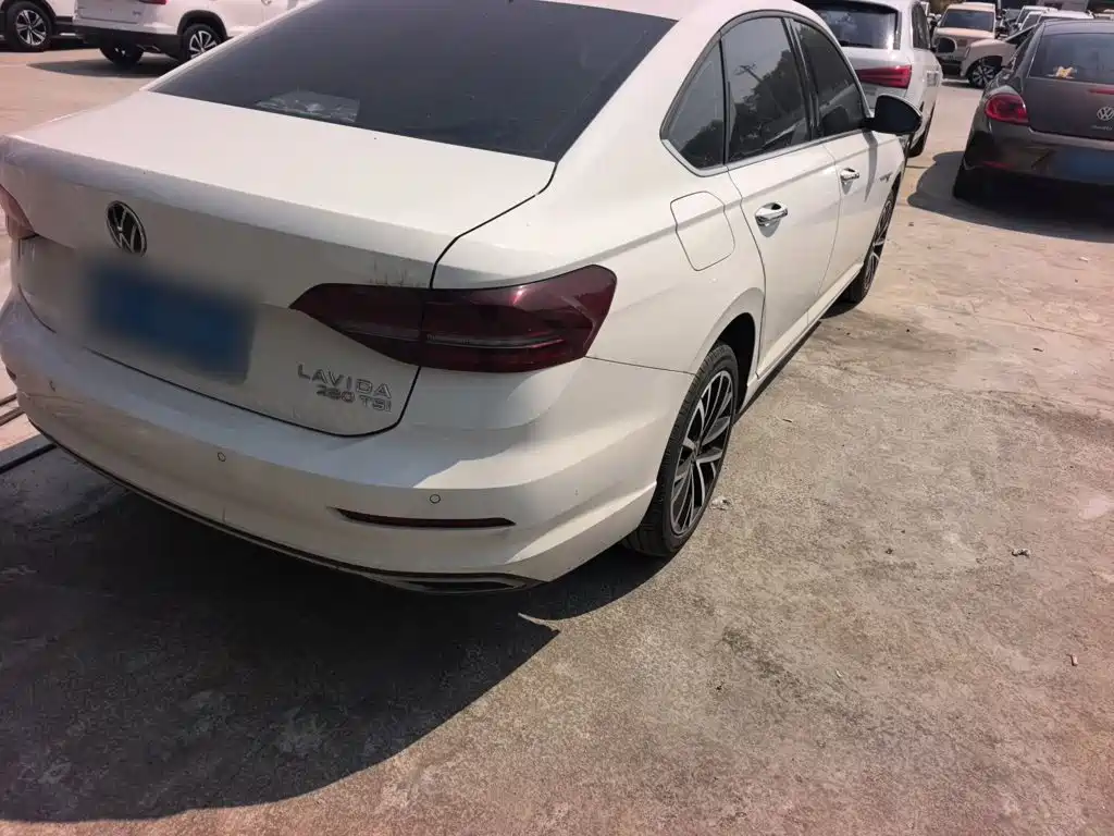 Volkswagen Lavida — миниатюра 23