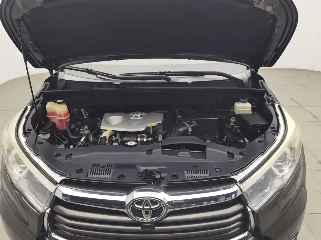 Toyota Highlander — миниатюра 6