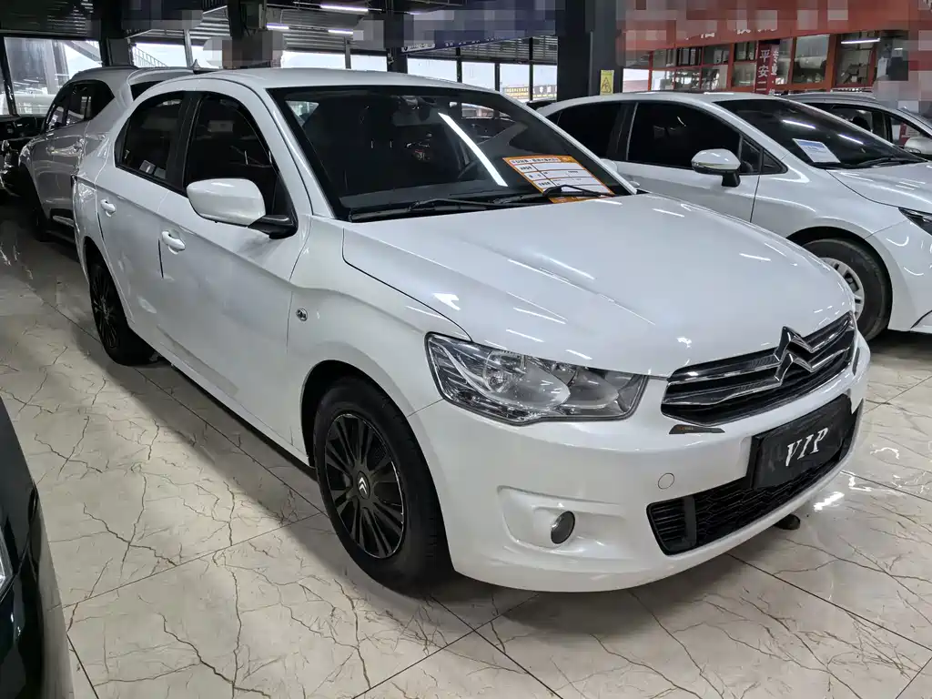 Citroen Elysee — миниатюра 3