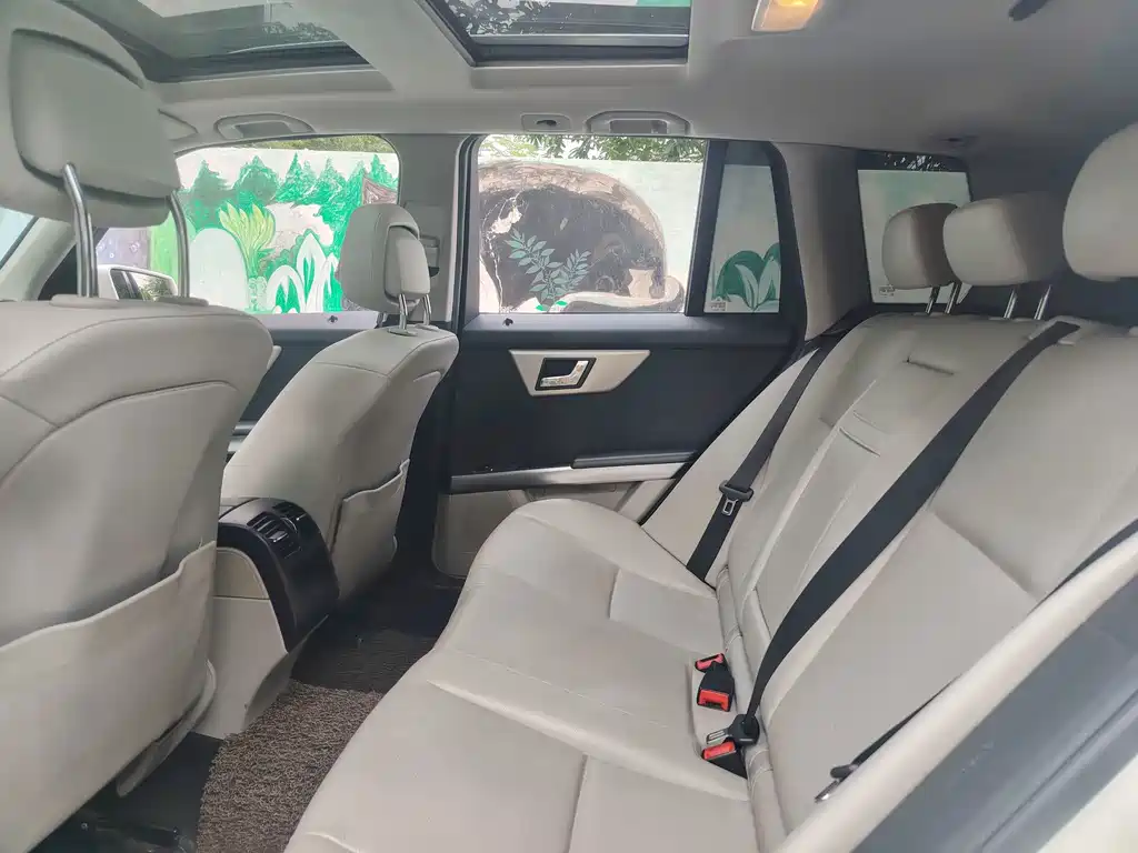 Mercedes-Benz GLK-Class — миниатюра 10