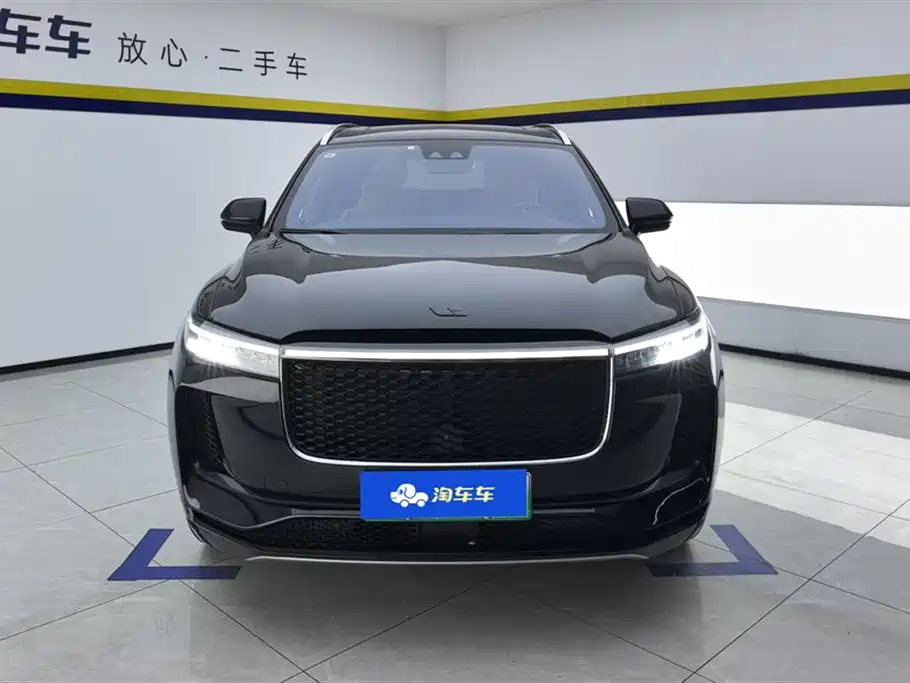 Li Auto ONE 2020 6 мест