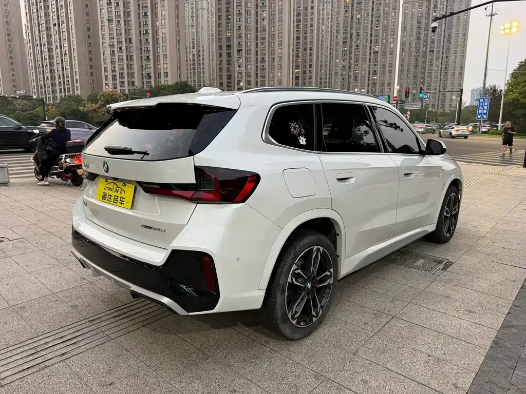 BMW X1 — миниатюра 9