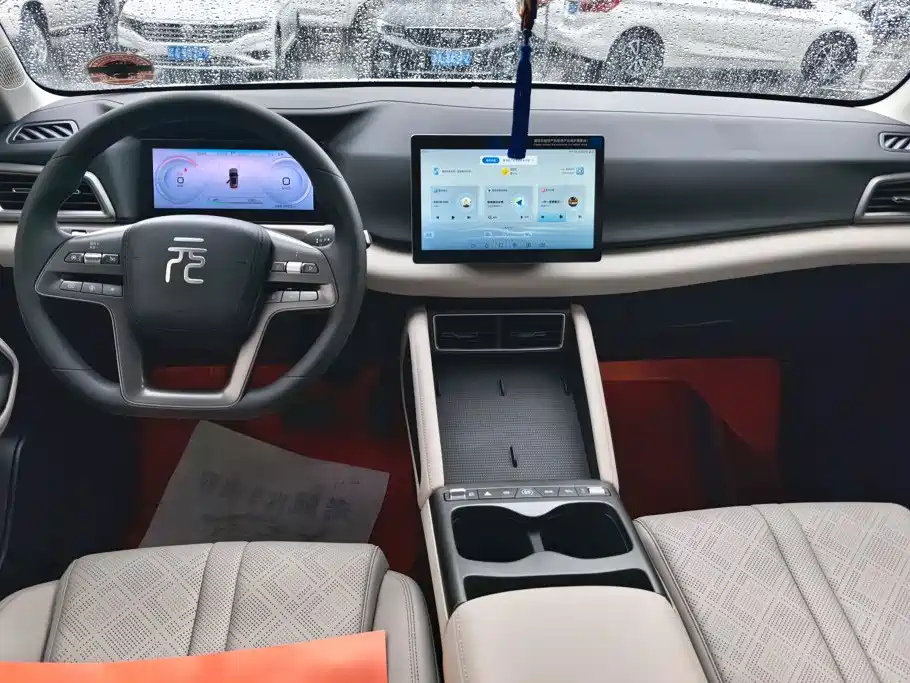BYD Yuan UP — миниатюра 12