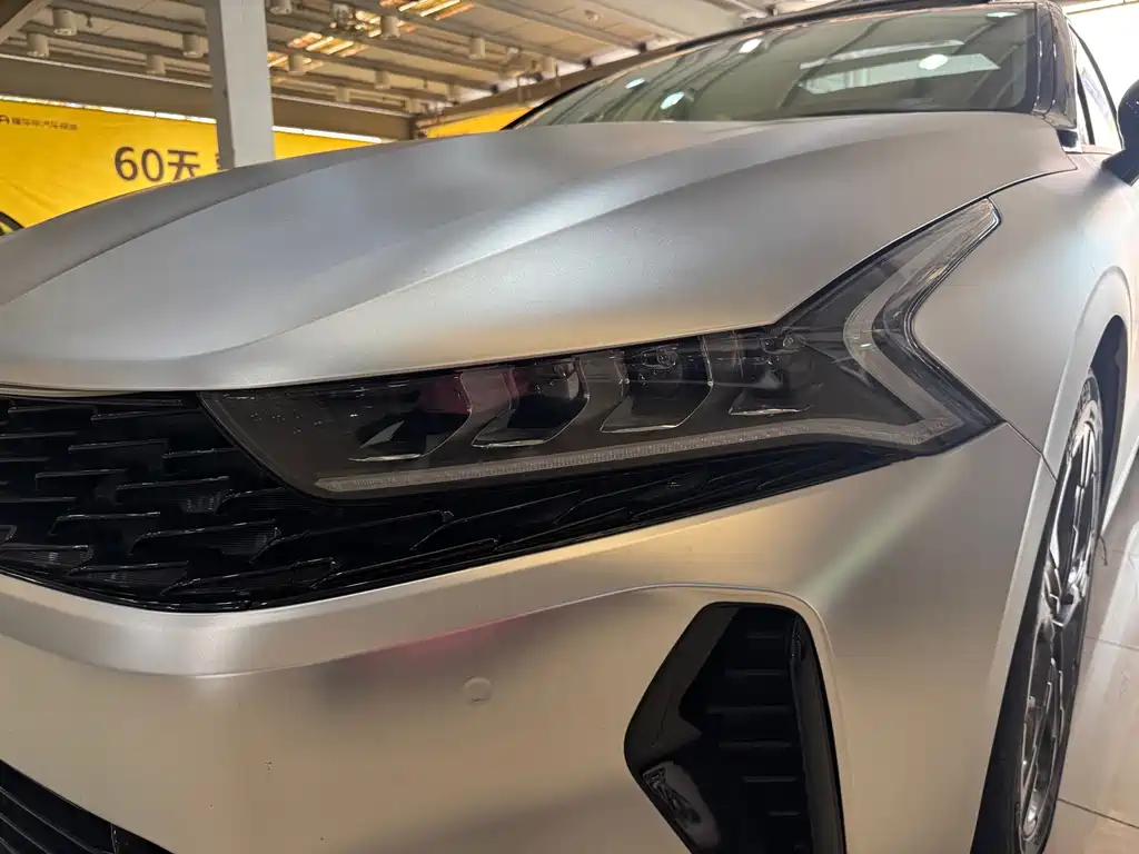 Kia K5 — миниатюра 15