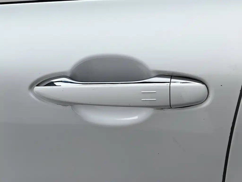 Geely Emgrand GS — миниатюра 18