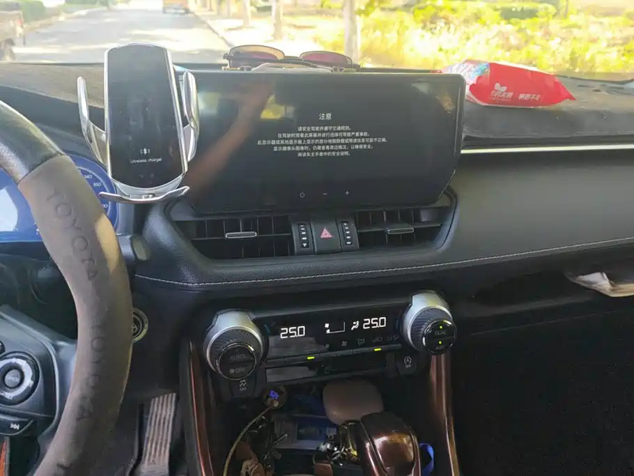 Toyota Wildlander — миниатюра 13