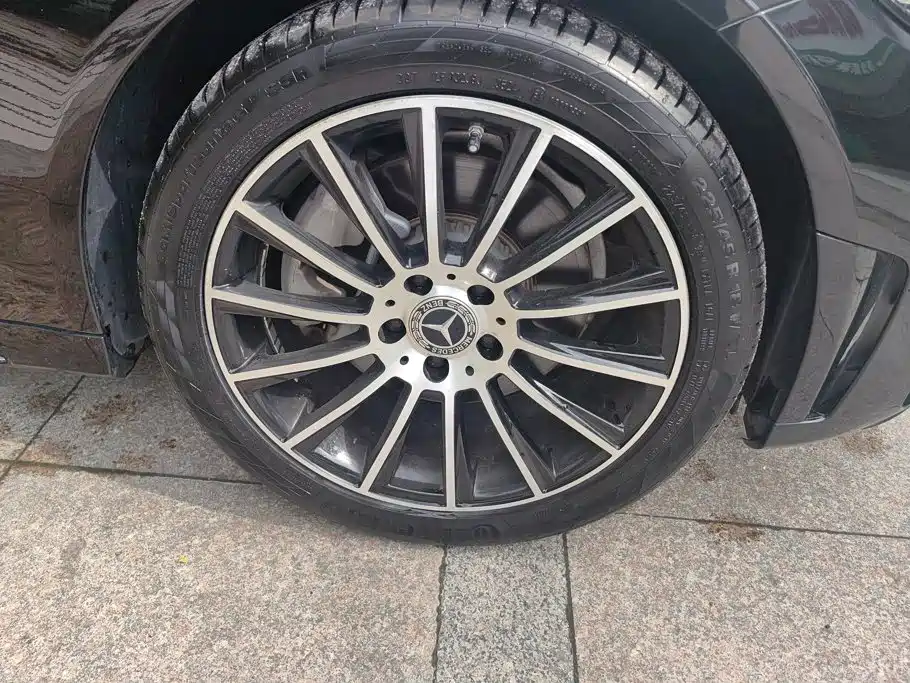 Mercedes-Benz C-Class — миниатюра 6