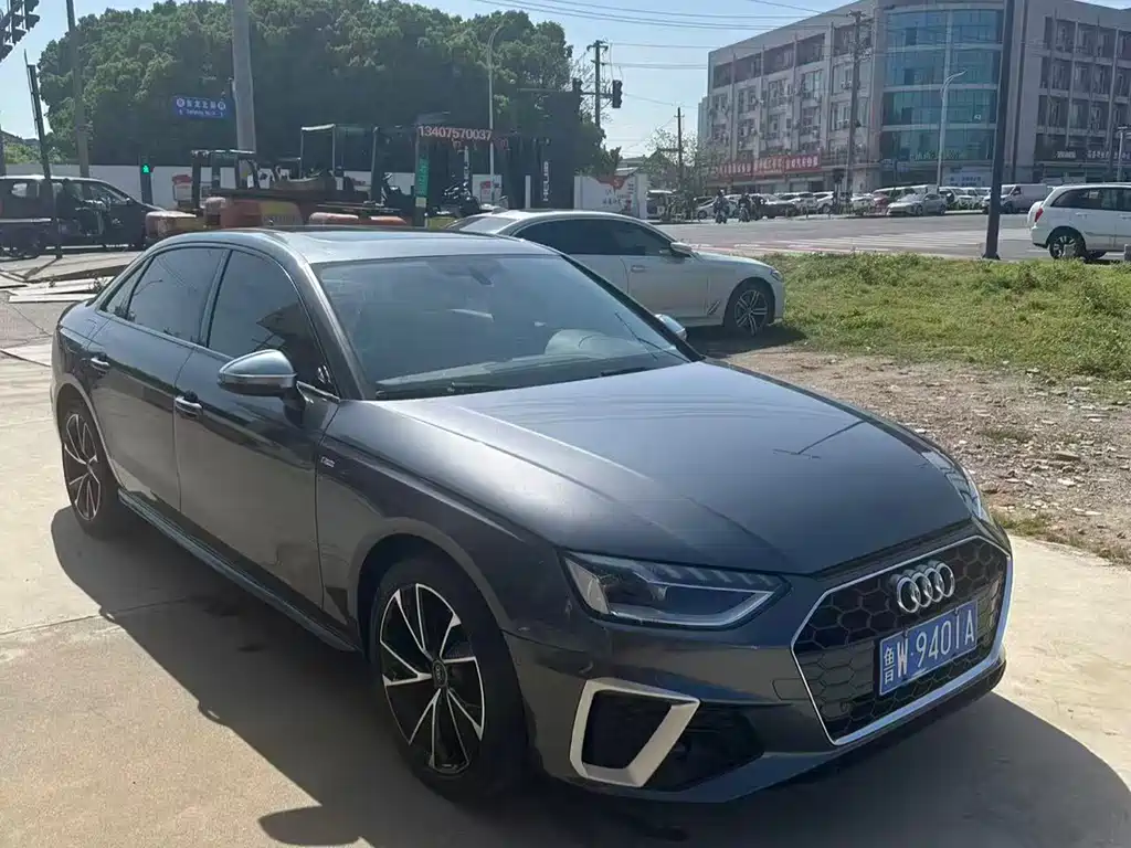 Audi A4L 2020 40 TFSI Luxury