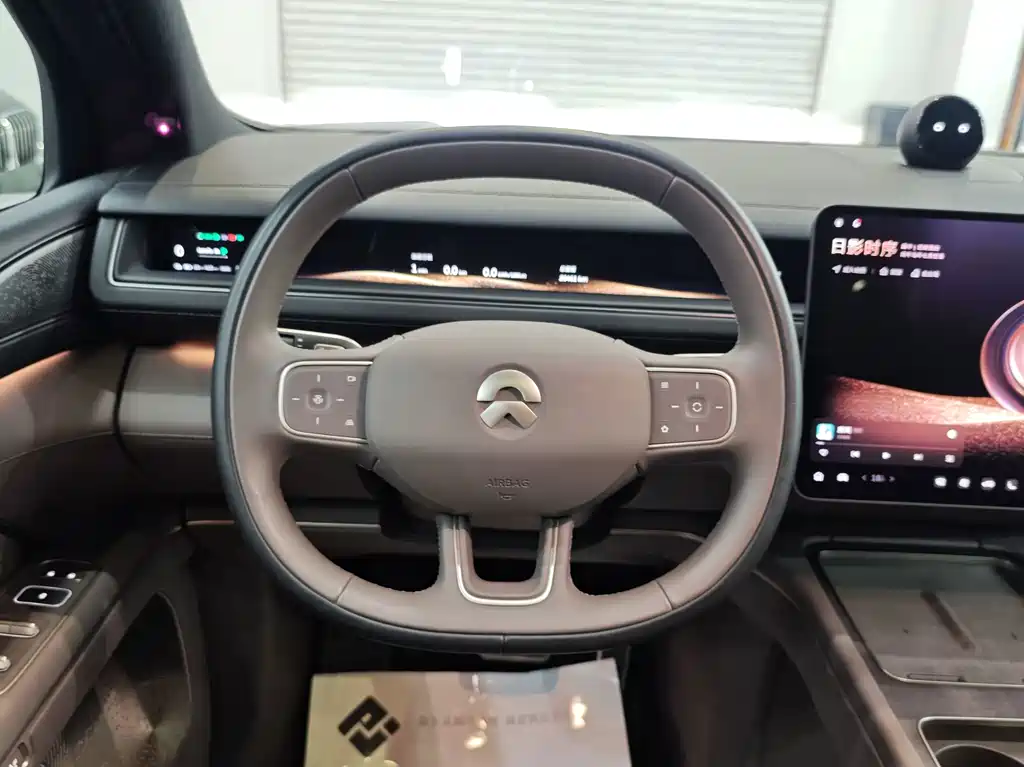 NIO ES8 — миниатюра 20