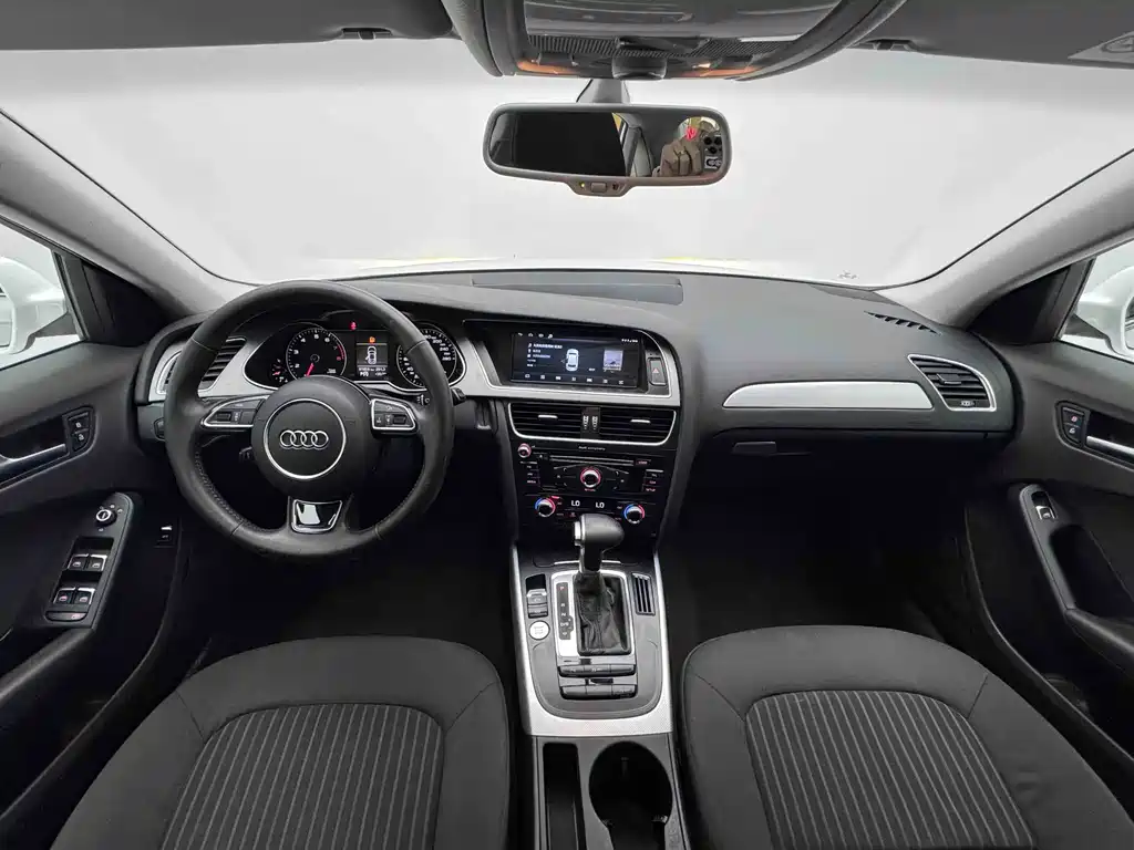 Audi A4L — миниатюра 13