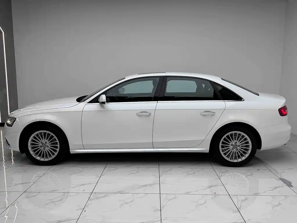 Audi A4L — миниатюра 16