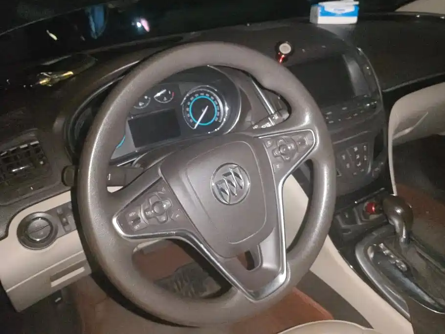 Buick Regal — миниатюра 15