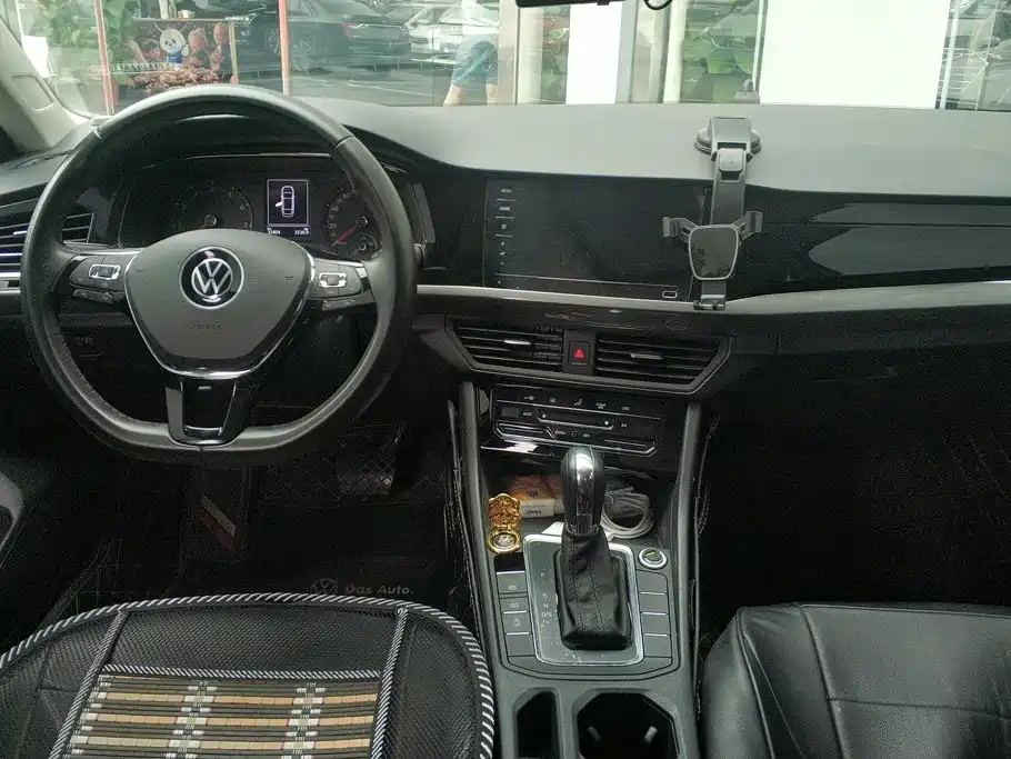 Volkswagen Bora — миниатюра 12