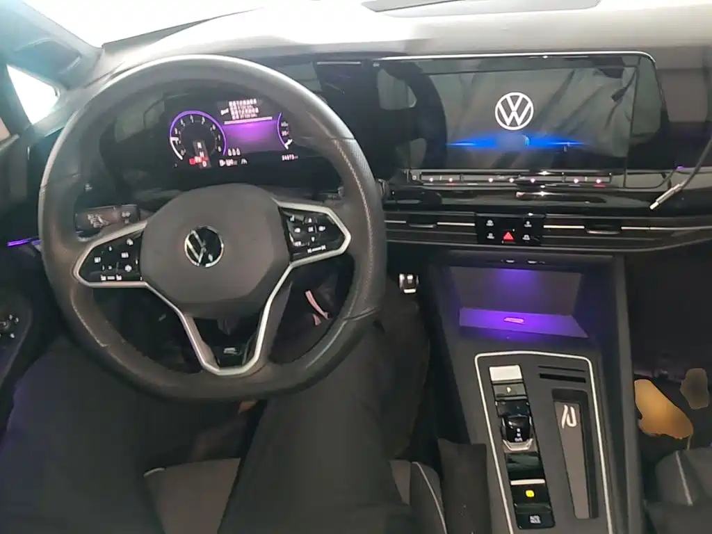 Volkswagen Golf — миниатюра 10