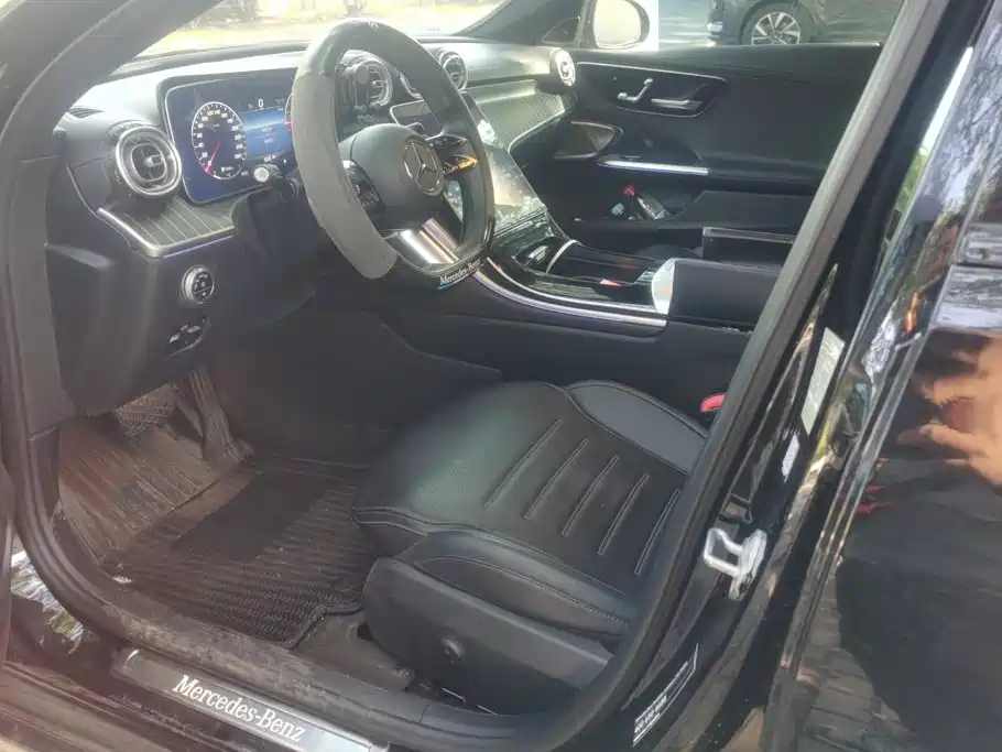 Mercedes-Benz C-Class — миниатюра 9