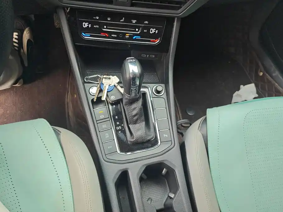 Volkswagen Bora — миниатюра 16