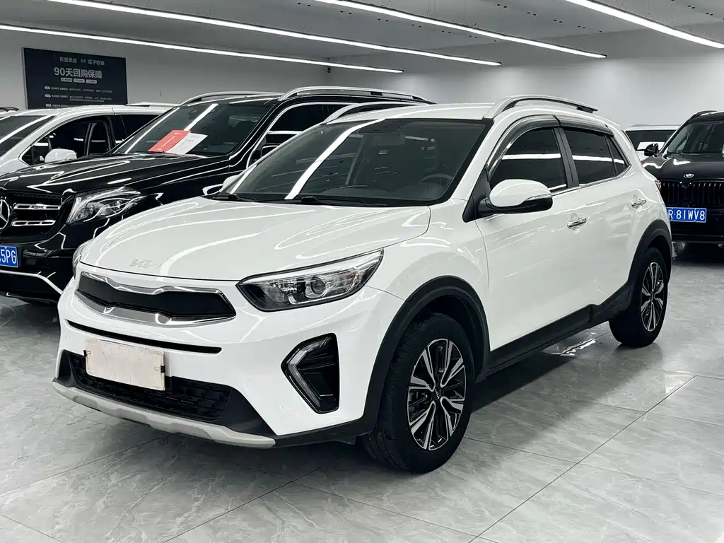 Kia KX1