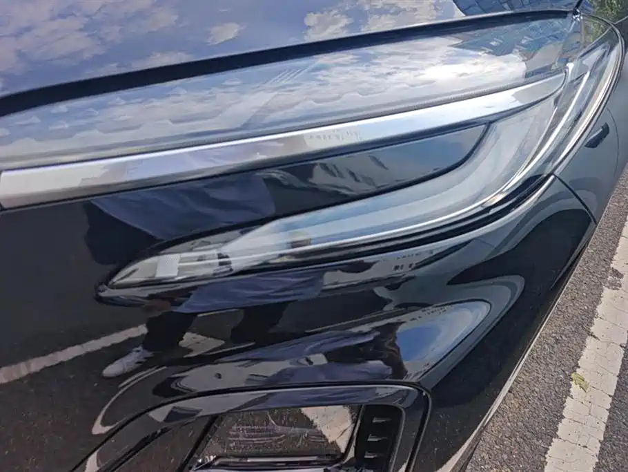 Hongqi HS3 PHEV 2024 115km