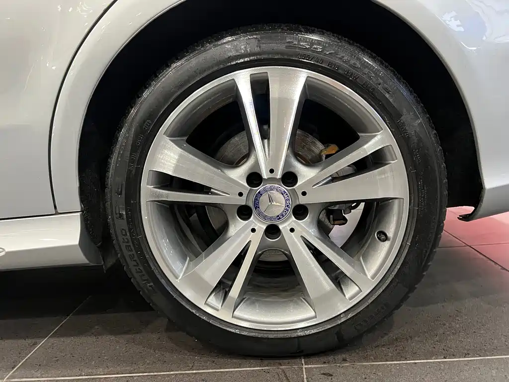 Mercedes-Benz E-Class E 2015 E 320 L Sport 4MATIC