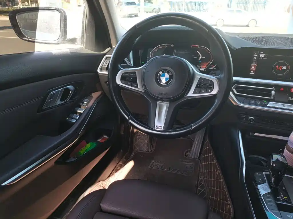 BMW 3 Series — миниатюра 3