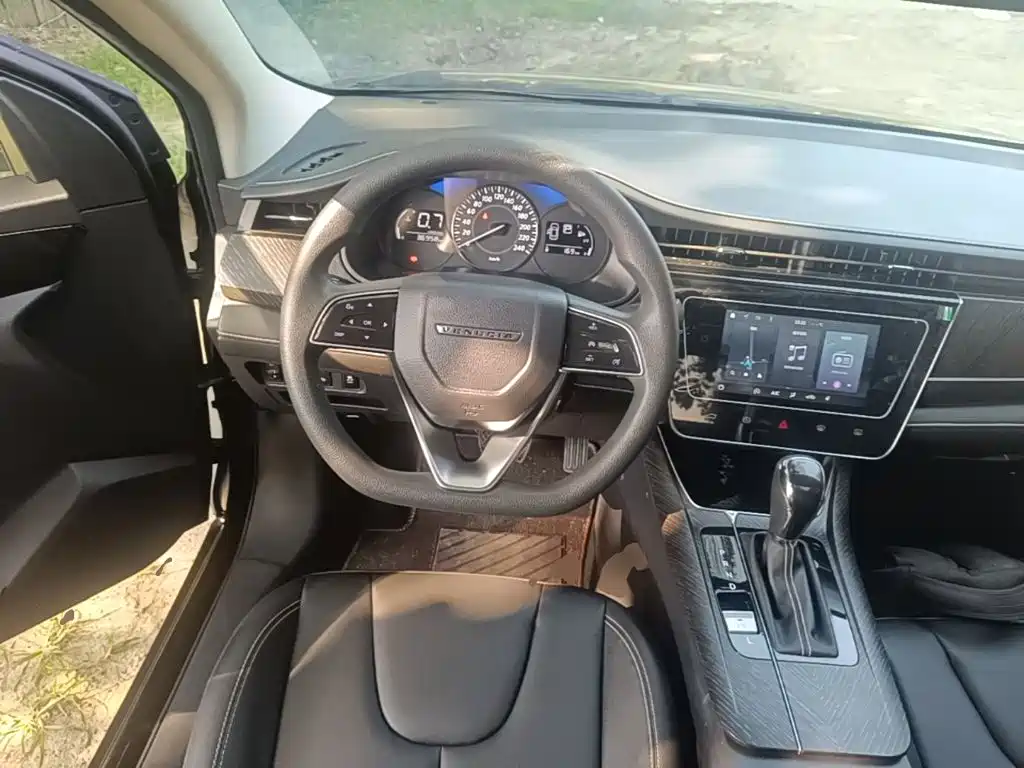 Venucia D60 — миниатюра 11
