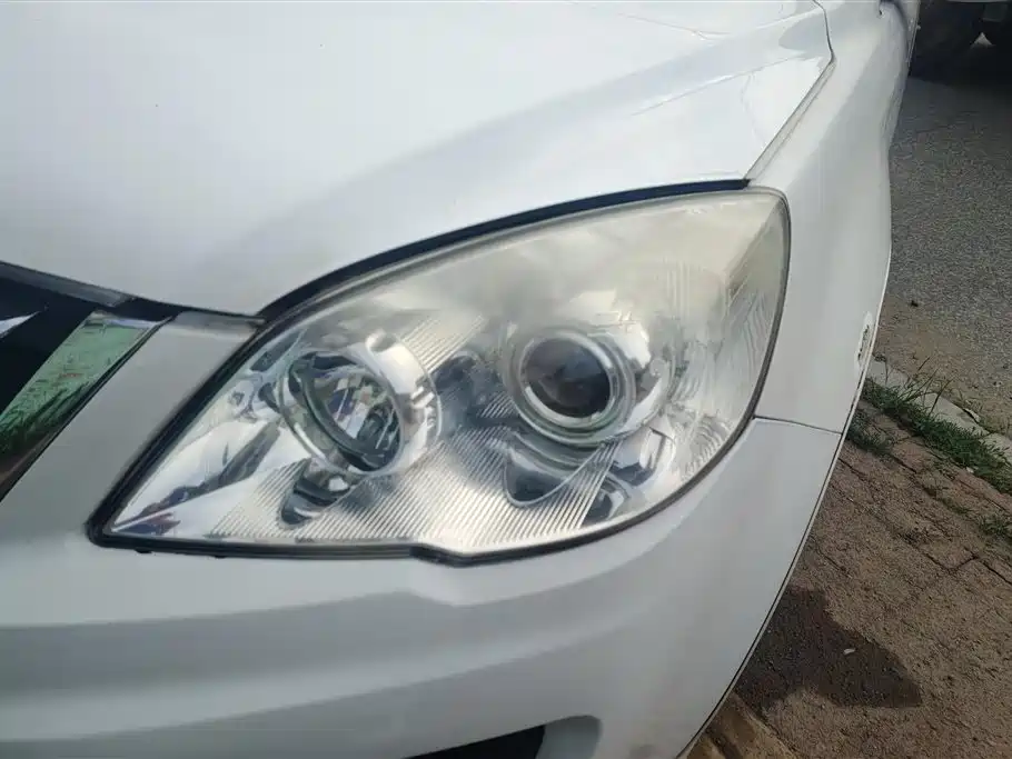 Haval H6 2012 2.4L AT Luxury