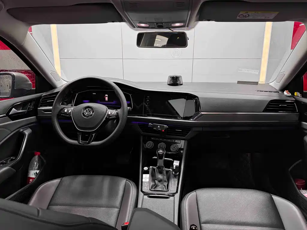 Volkswagen Sagitar — миниатюра 7