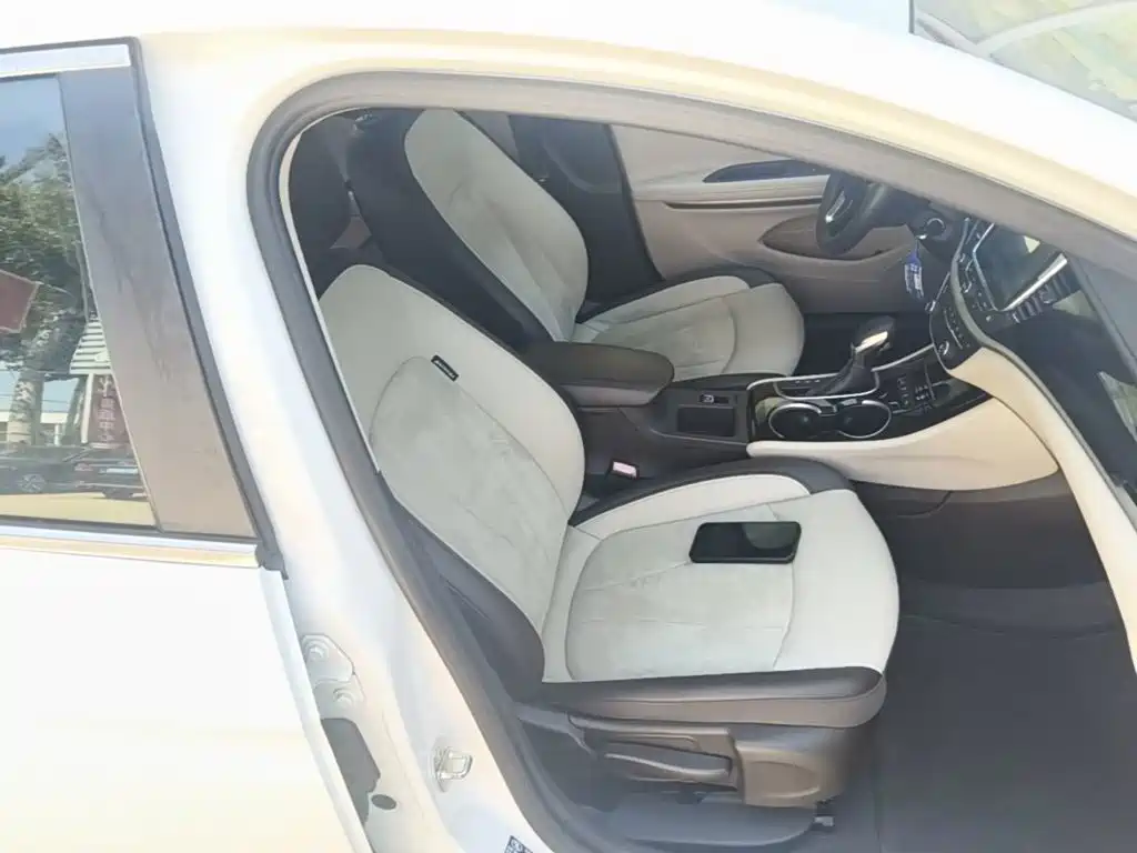 Buick Verano — миниатюра 25
