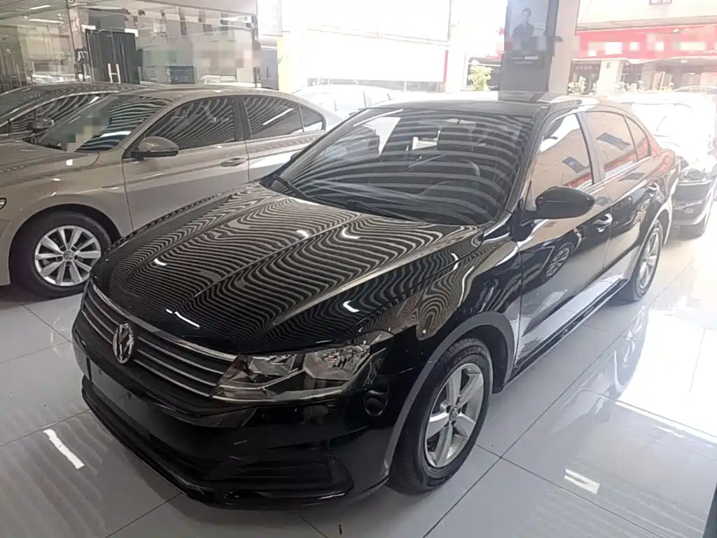 Volkswagen Lavida — миниатюра 2
