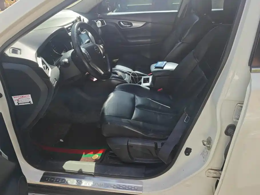 Nissan X-Trail — миниатюра 9