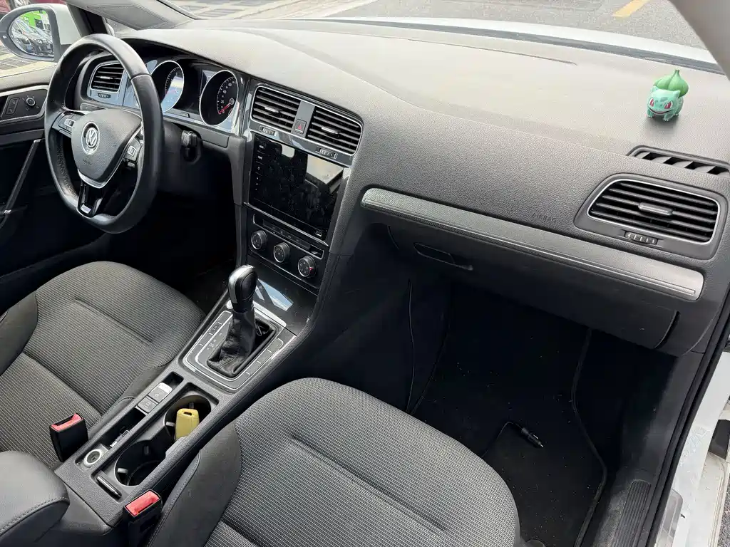 Volkswagen Golf — миниатюра 7