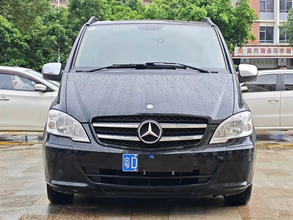 Mercedes-Benz Vito — миниатюра 2