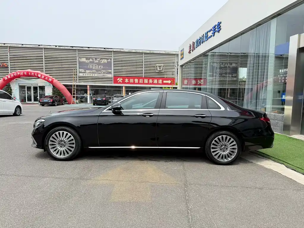 Mercedes-Benz E-Class E 2023 E 300 L Fashion