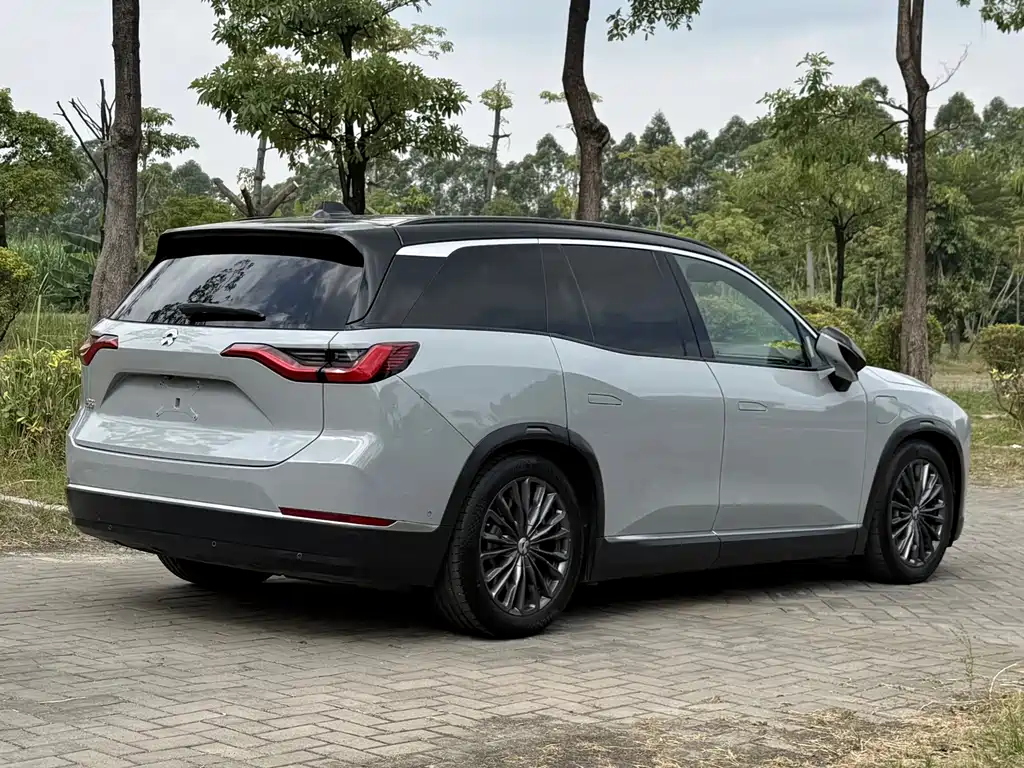 NIO ES8 — миниатюра 13