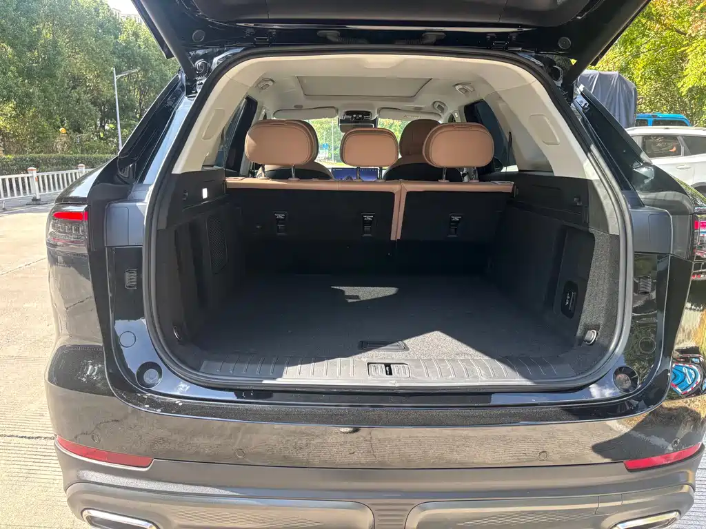 Chery Tiggo 8L — миниатюра 13