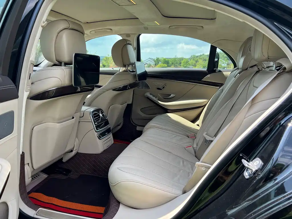 Mercedes-Benz S-Class — миниатюра 6