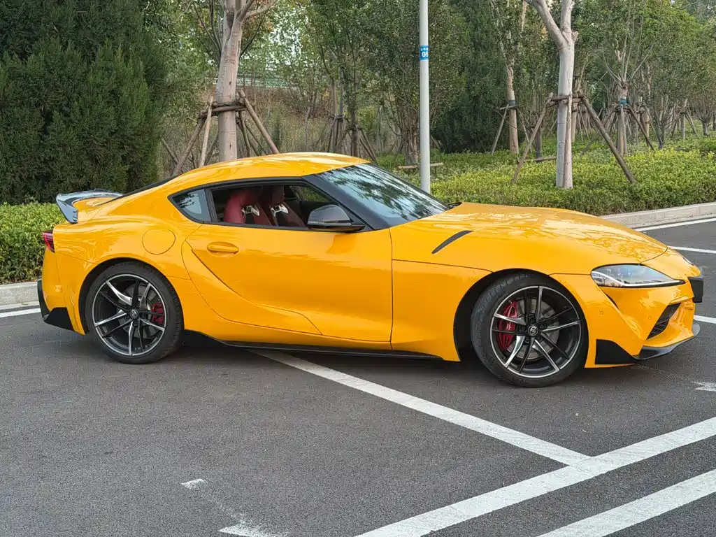 Toyota Supra — миниатюра 14