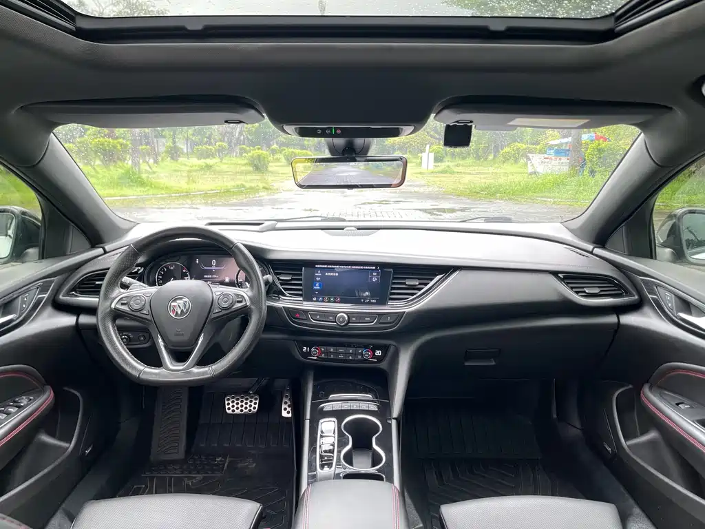 Buick Regal — миниатюра 18
