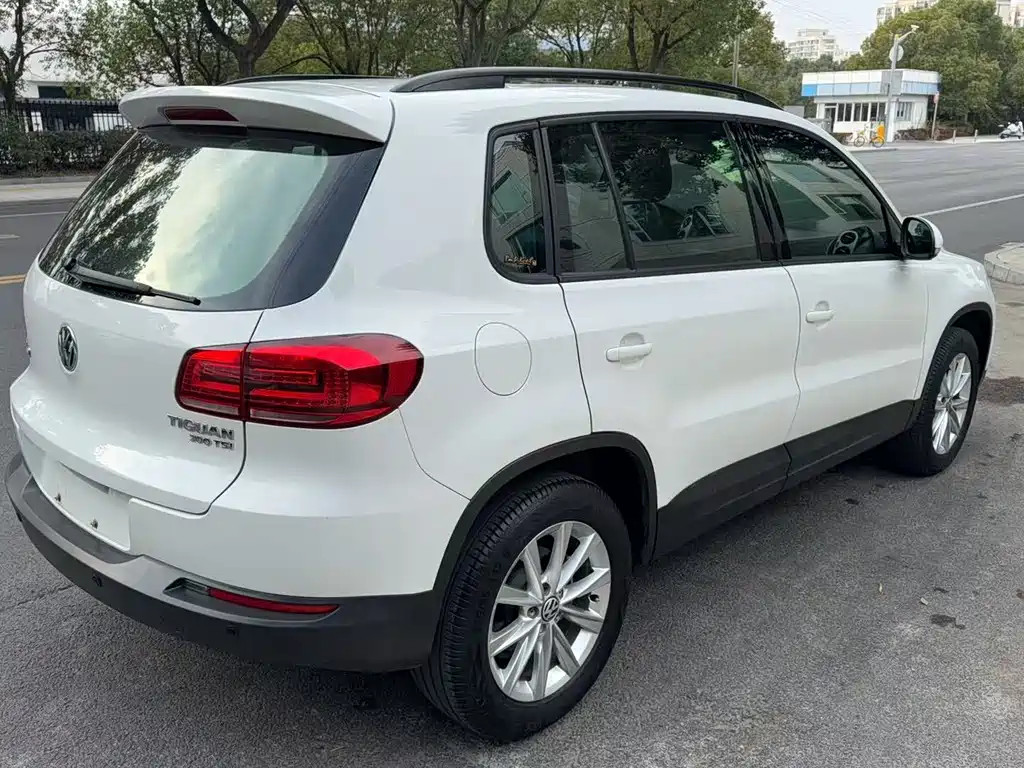 Volkswagen Tiguan — миниатюра 7