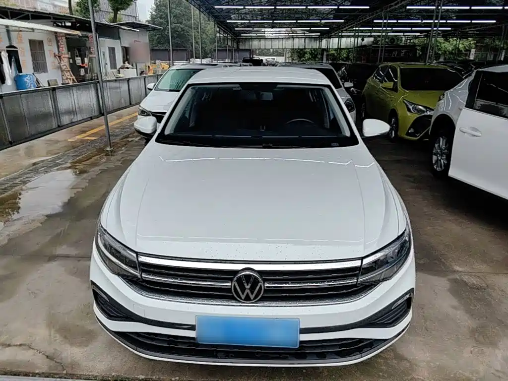 Volkswagen Bora — миниатюра 3