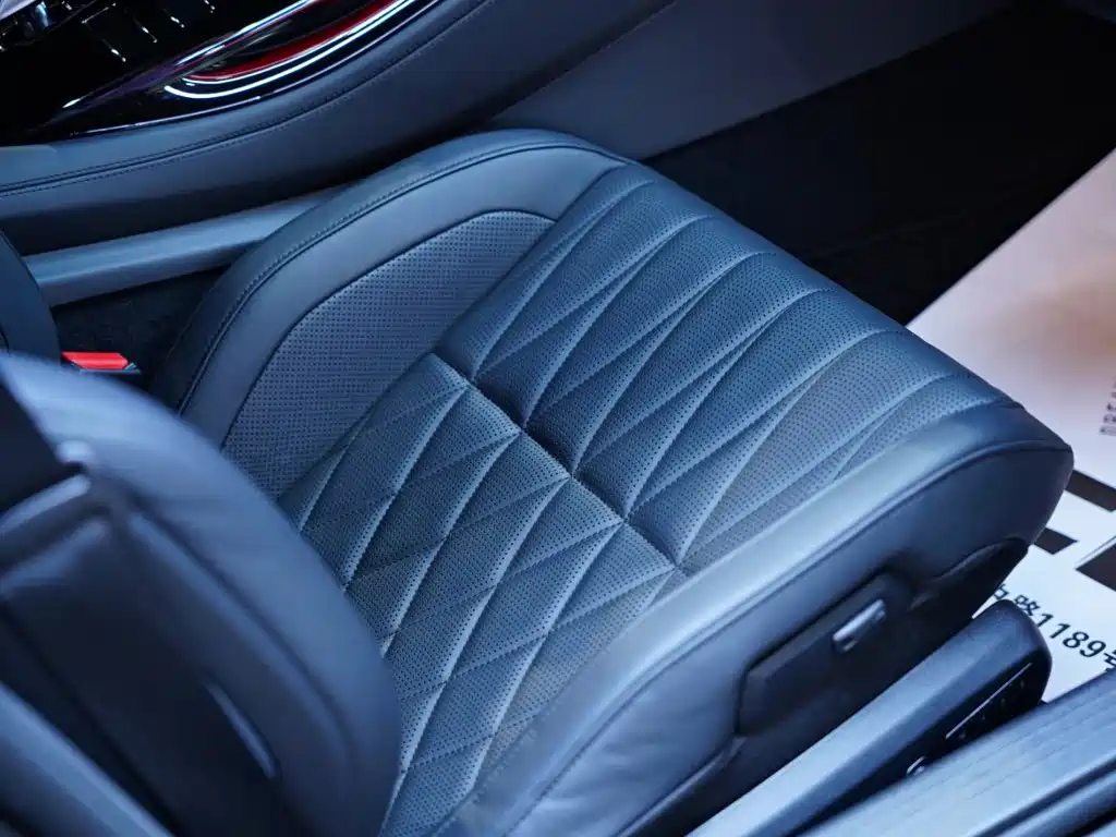 Mercedes-Benz AMG GT — миниатюра 37
