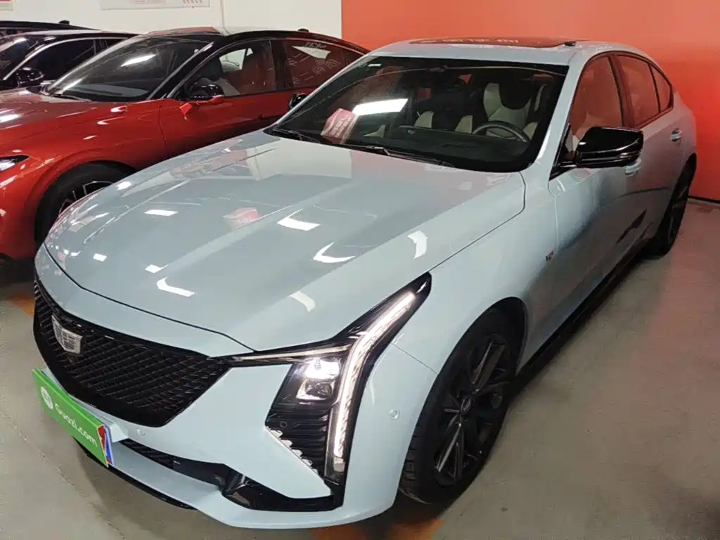 Cadillac CT5 2025 28T +