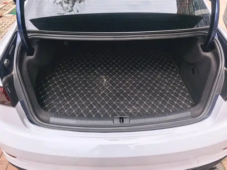 Audi S3 — миниатюра 4