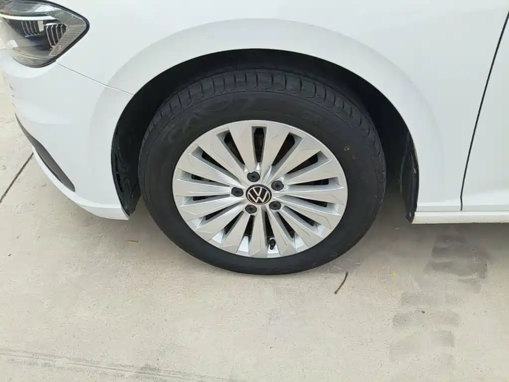 Volkswagen Lavida — миниатюра 23