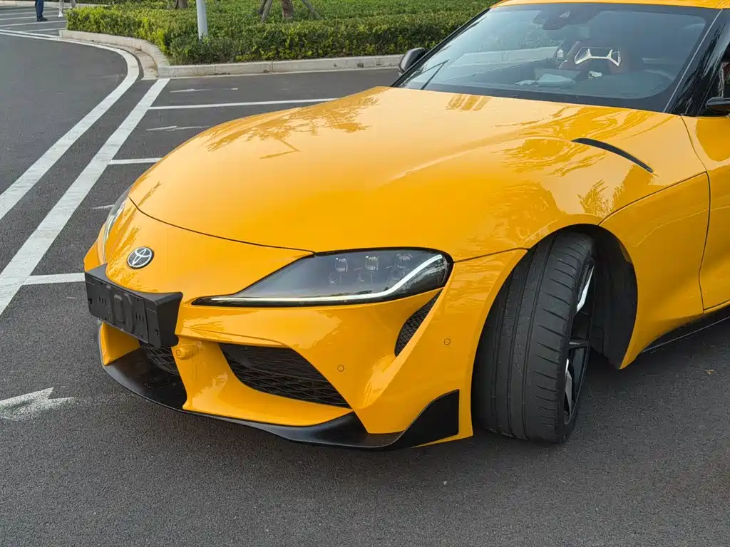Toyota Supra — миниатюра 11
