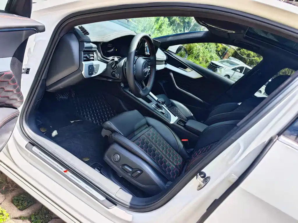Audi A4L — миниатюра 4